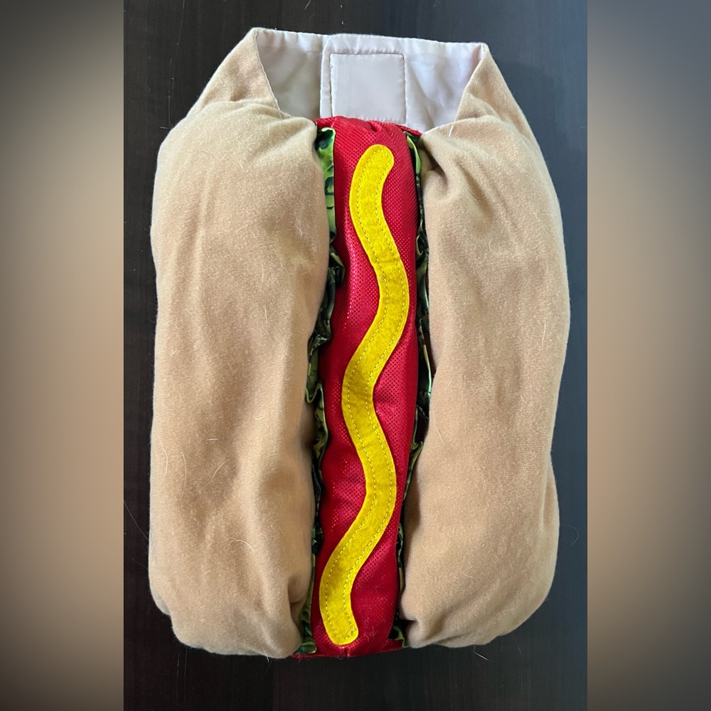 Hot dog pet costume for small/medium dog, with Velcro straps